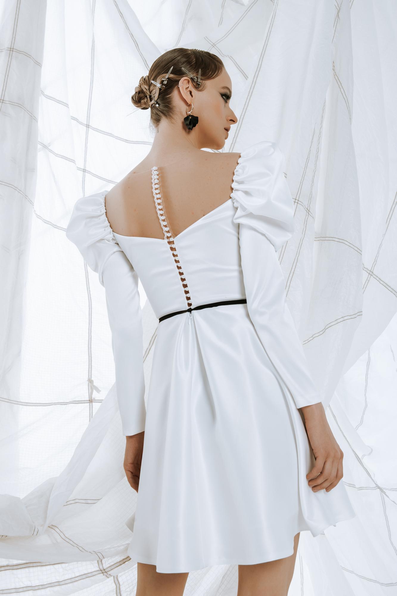 Свадебное платье RYBBY  короткое в молочном