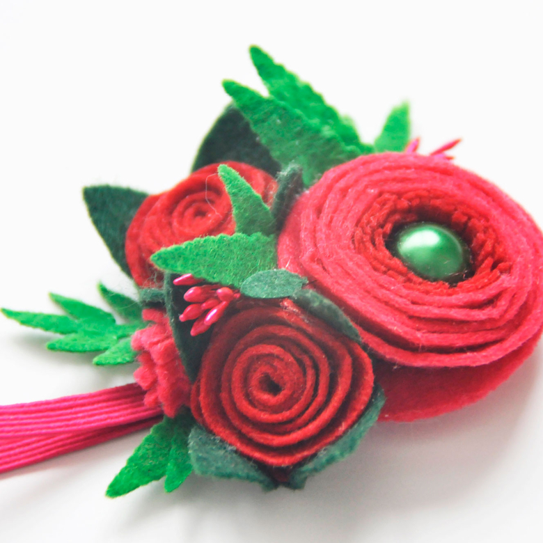 headband-red-flowers