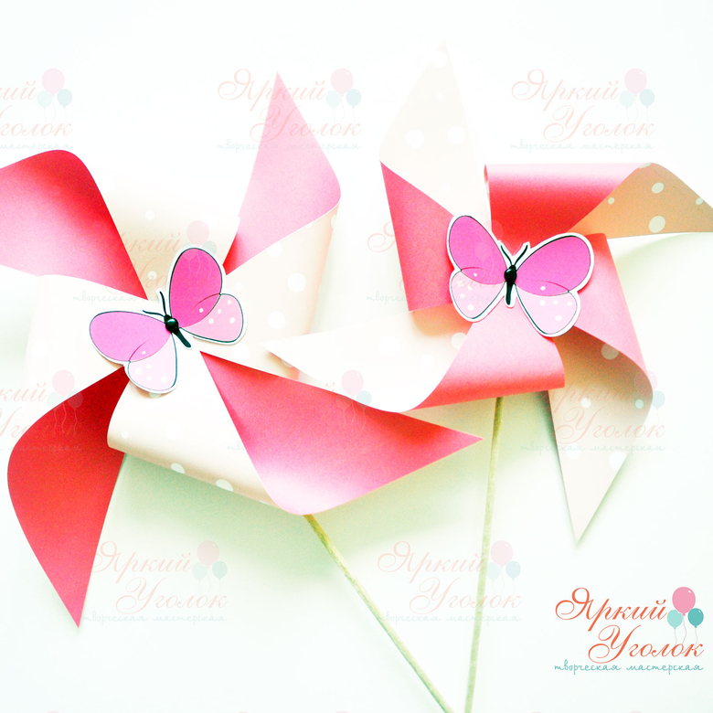 Декоративные вертушки с бабочками