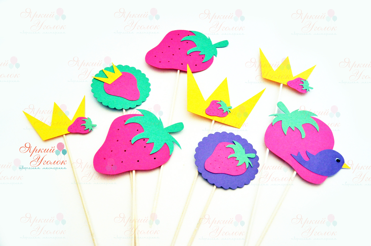 Топперы из отдельных элементов "Клубнички"