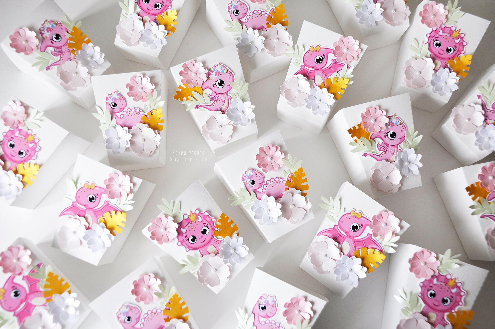 Стаканчики для сладостей или попкорна с декором Динозавры