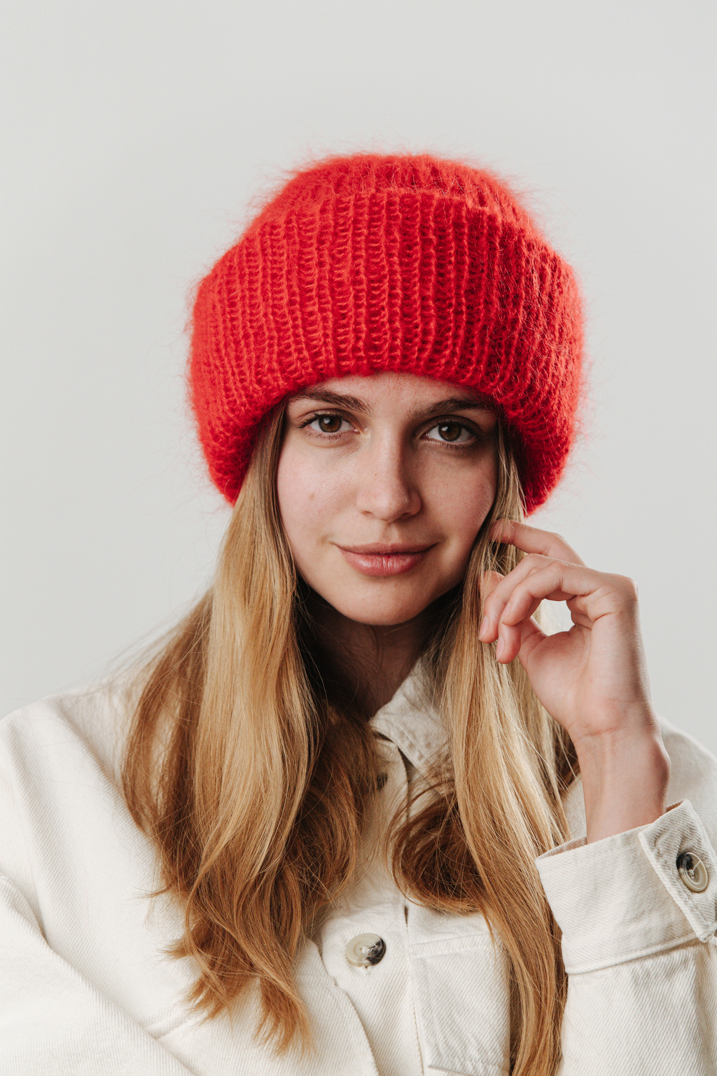 Double hat 1 нить красный