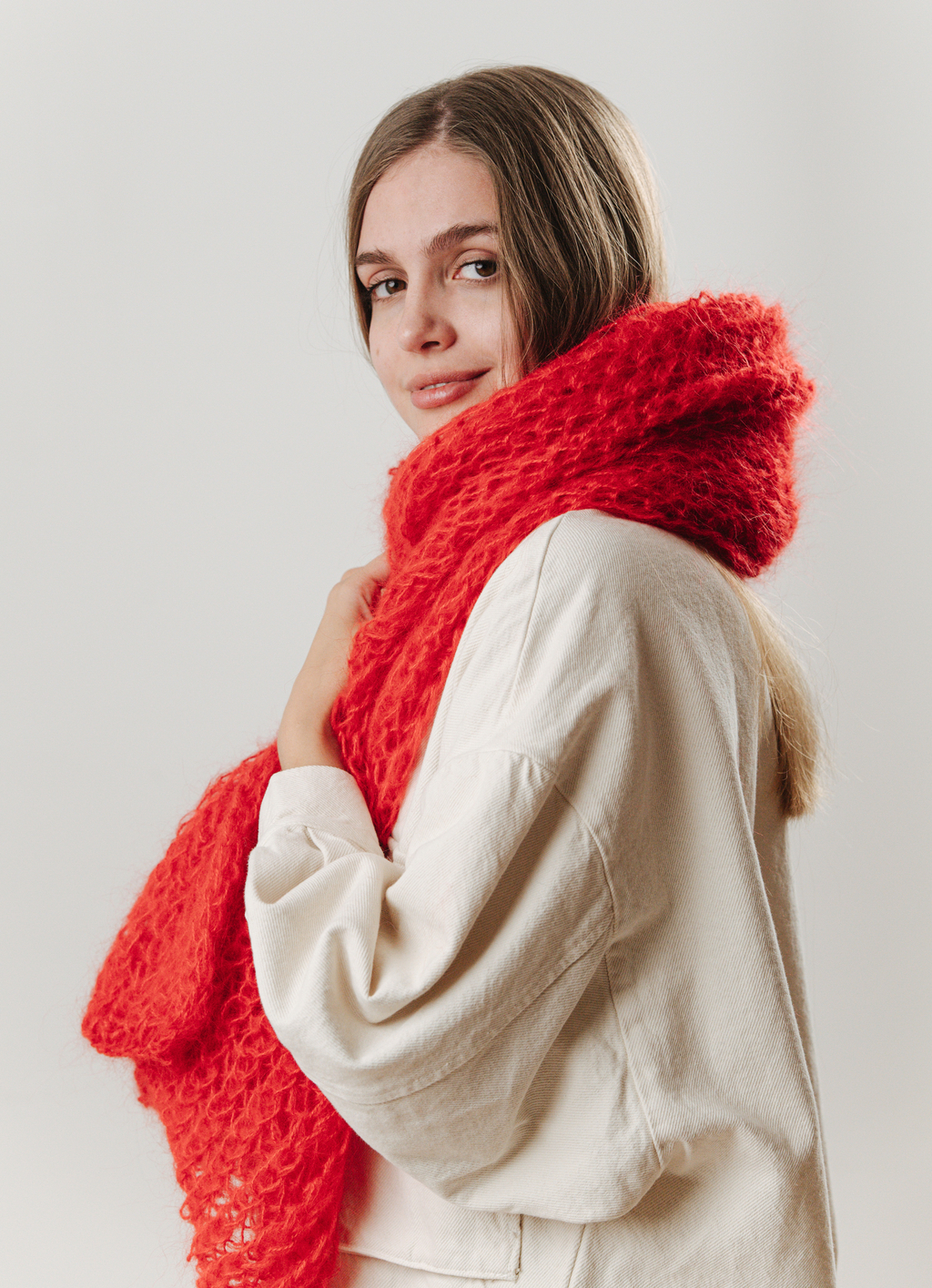 Шарф 1 нить красный