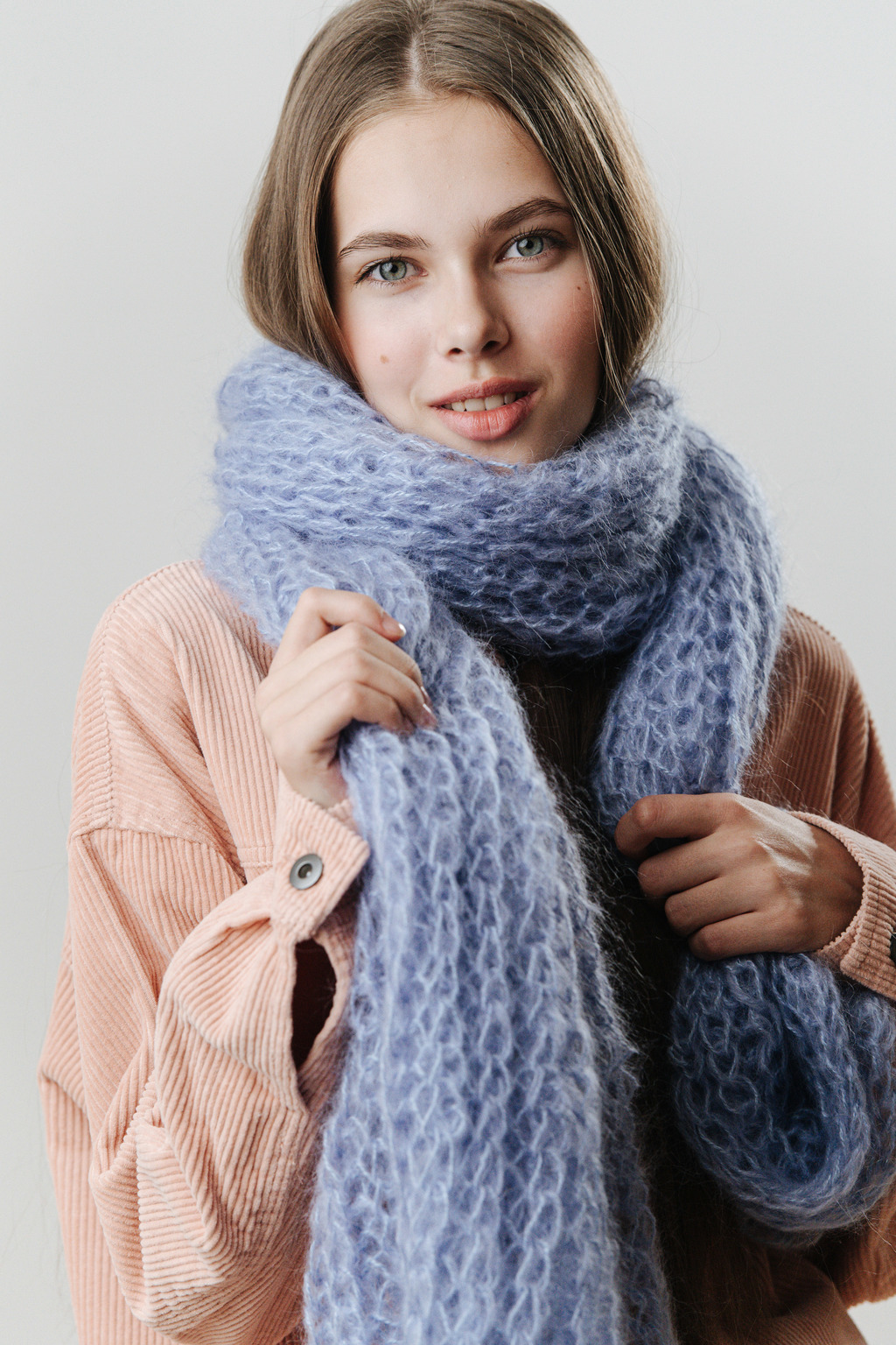 Шарф 1 нить голубой