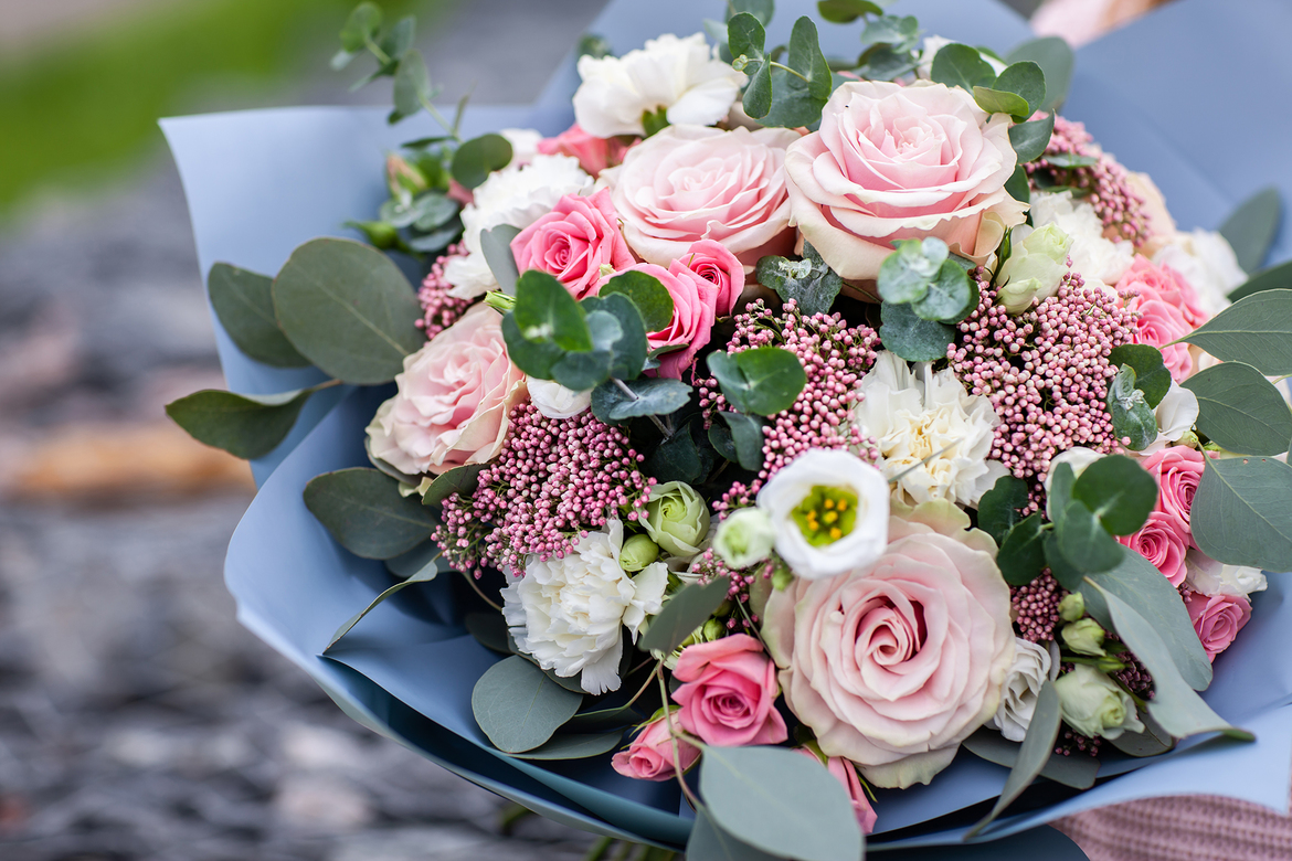 Авторский букет "Розовый Мондиаль"