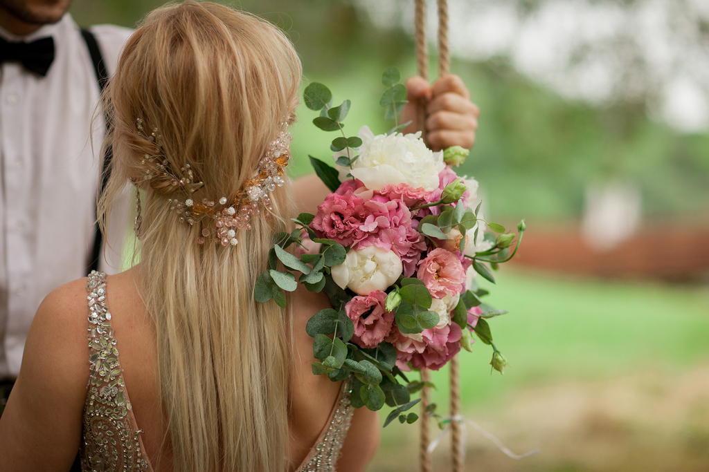 доставка свадебных букетов москва