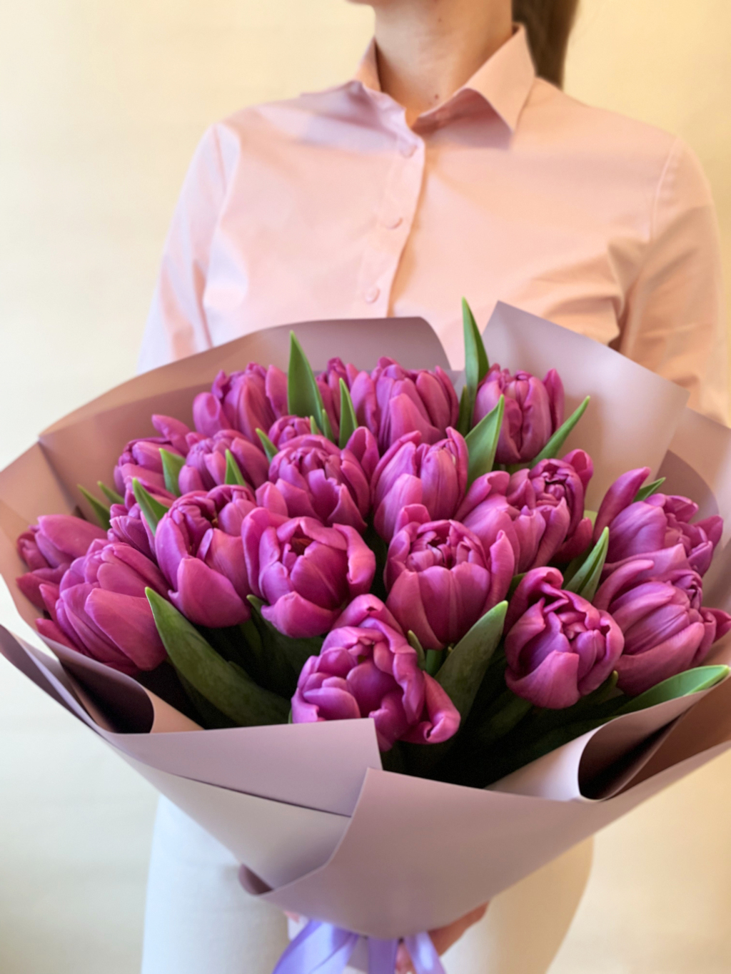 Тюльпаны пионовидные лаванда