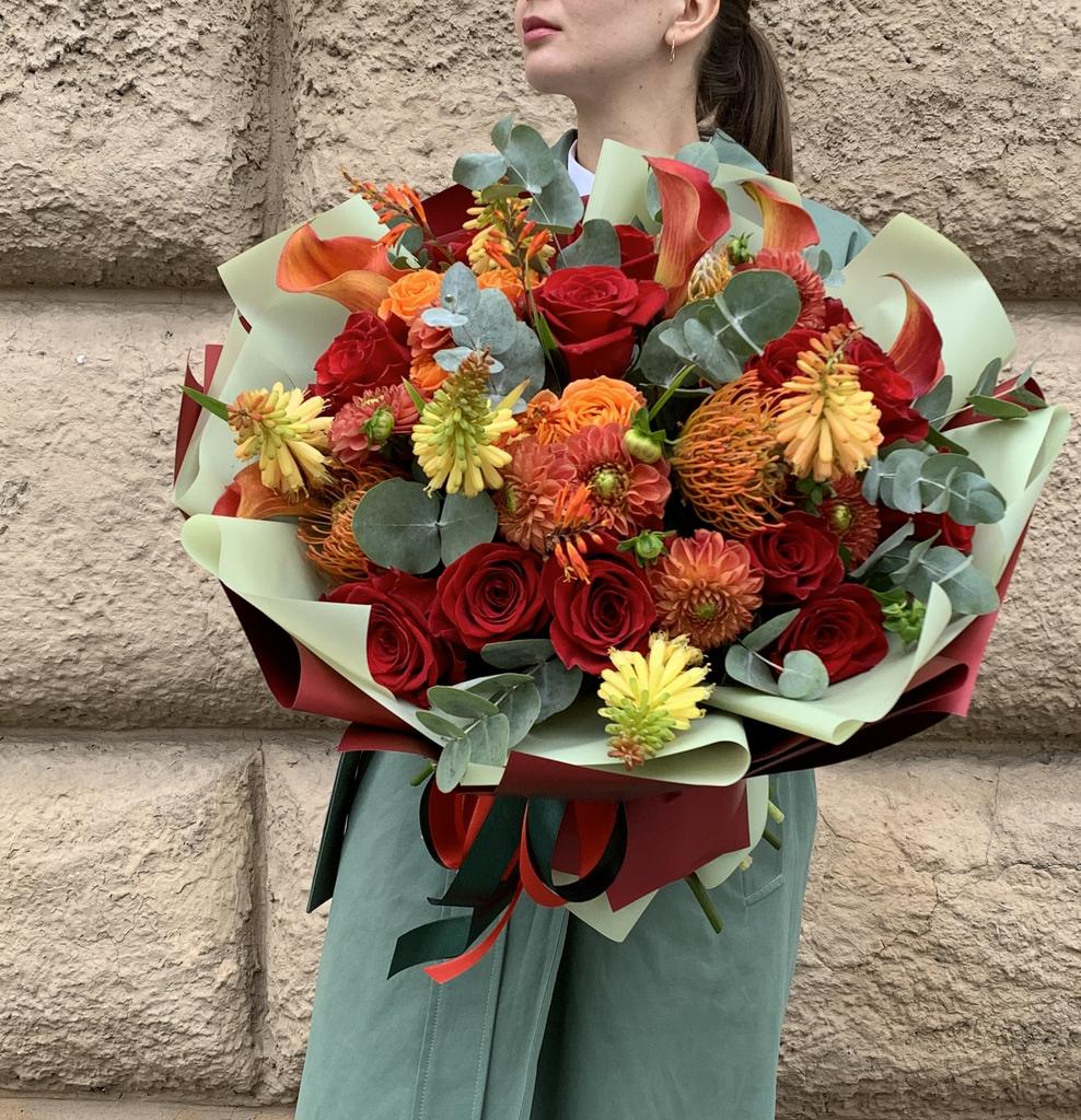 Авторский букет "Творчество цвета"