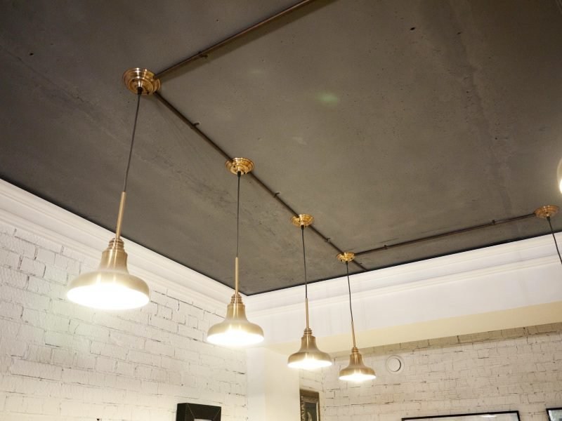 Покраска потолка