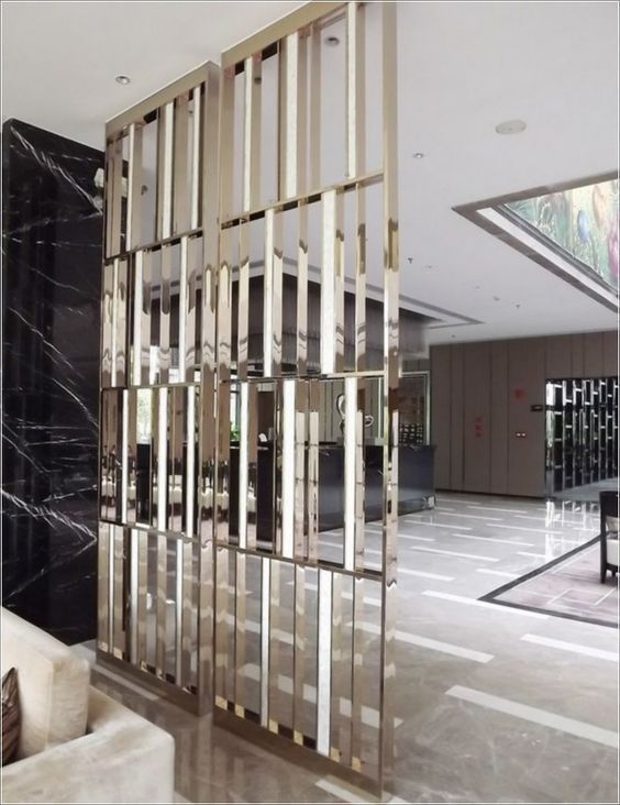 Металлическая перегородка