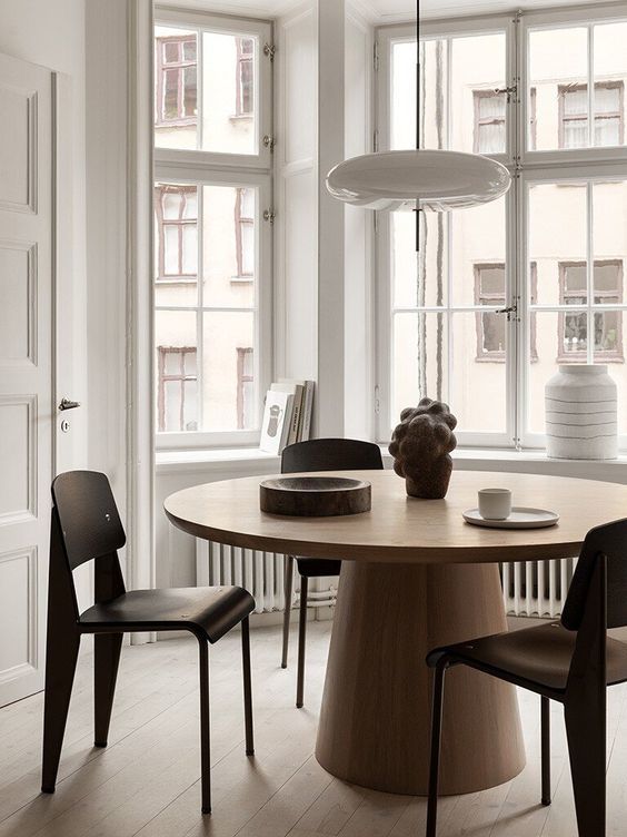 ФОРМА - Круглый стол