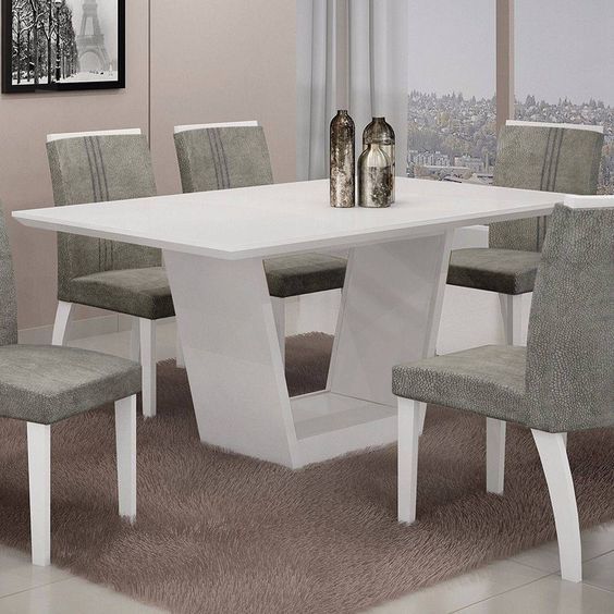 Стол из МДФ/ДСП ламинированный / в пластике