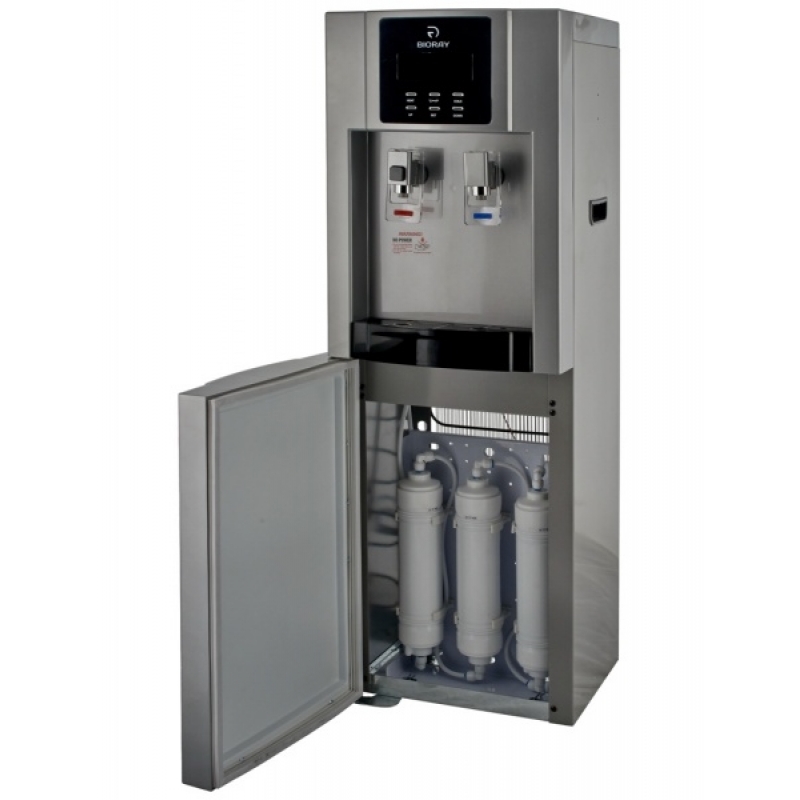 Предусмотреть место (розетку и вывод воды) под отдельностоящий проточный кулер (пурифайер, проточная вода)