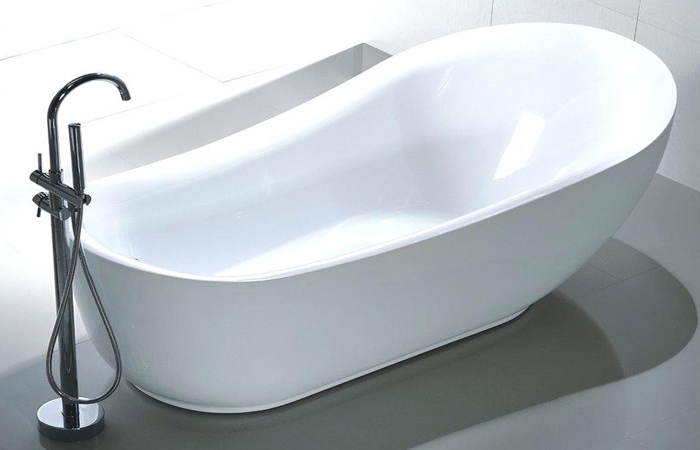 Керамическая ванна