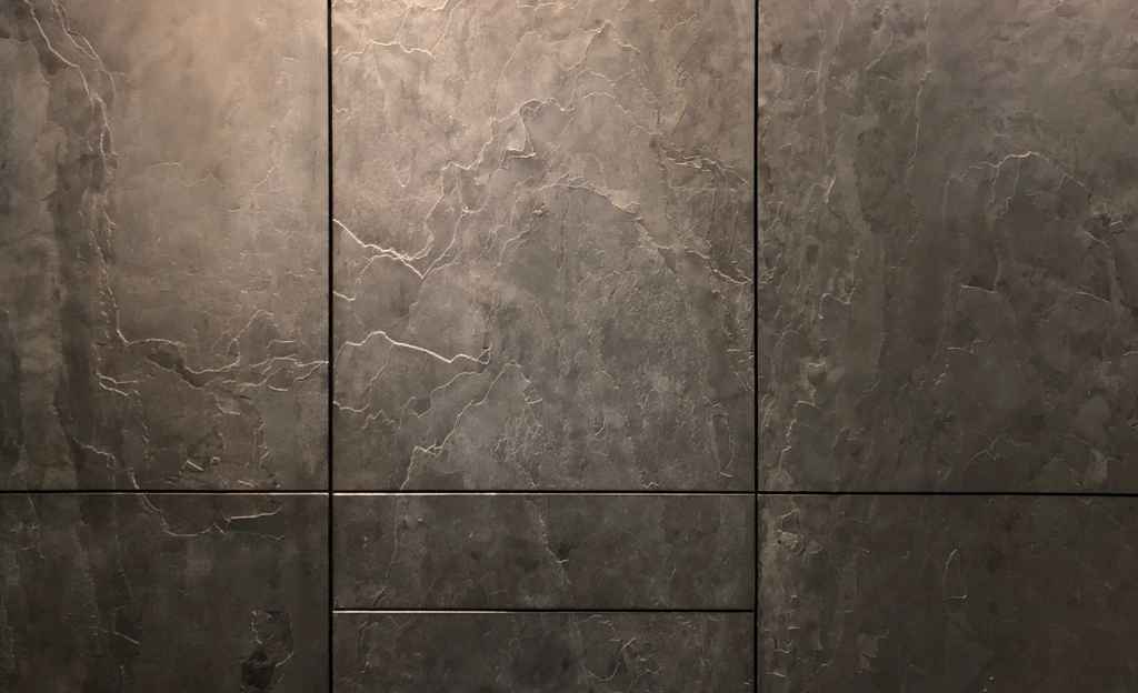 Шкафы из МДФ в шпоне камня