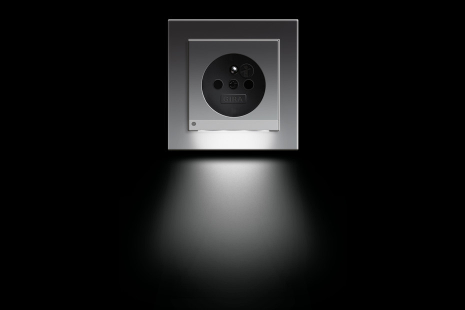 ТИП РОЗЕТКИ - Розетка с подсветкой