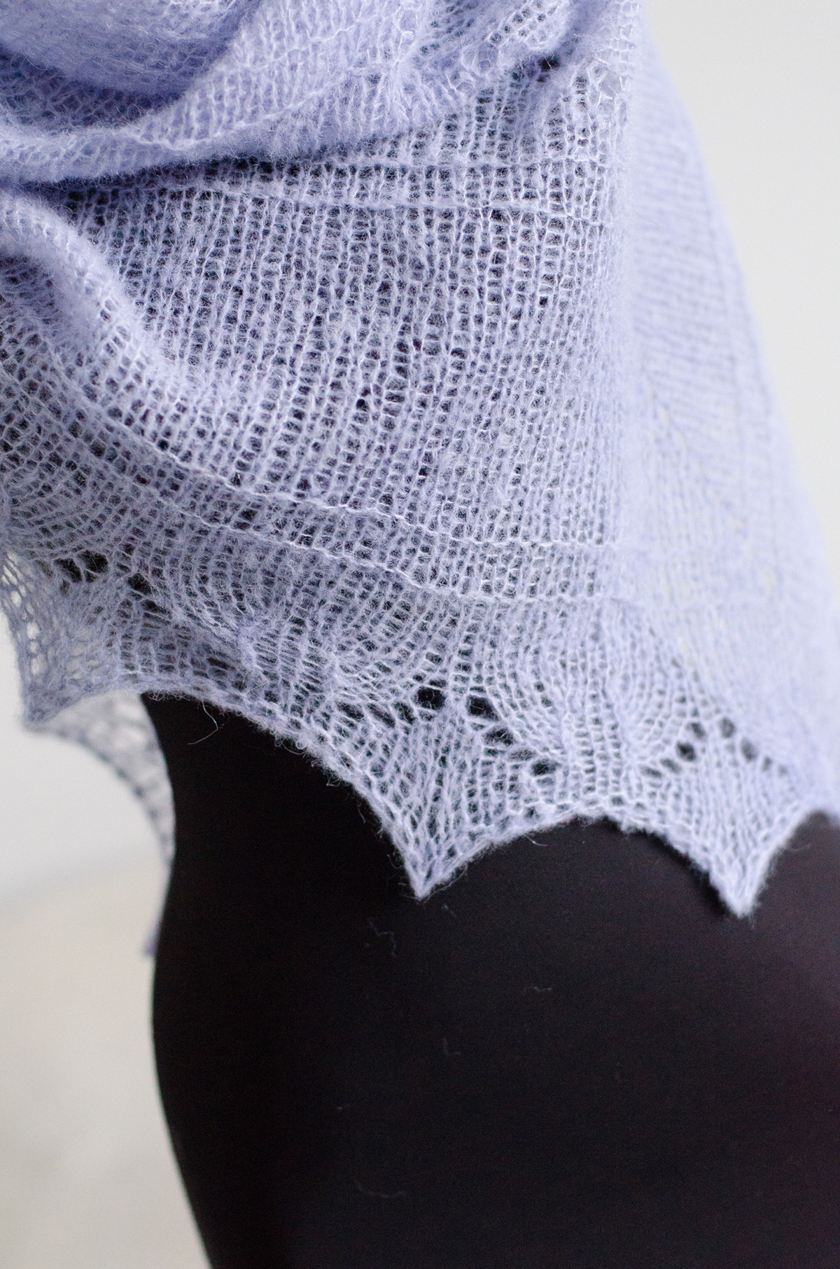 Описание по вязанию шали Мунна