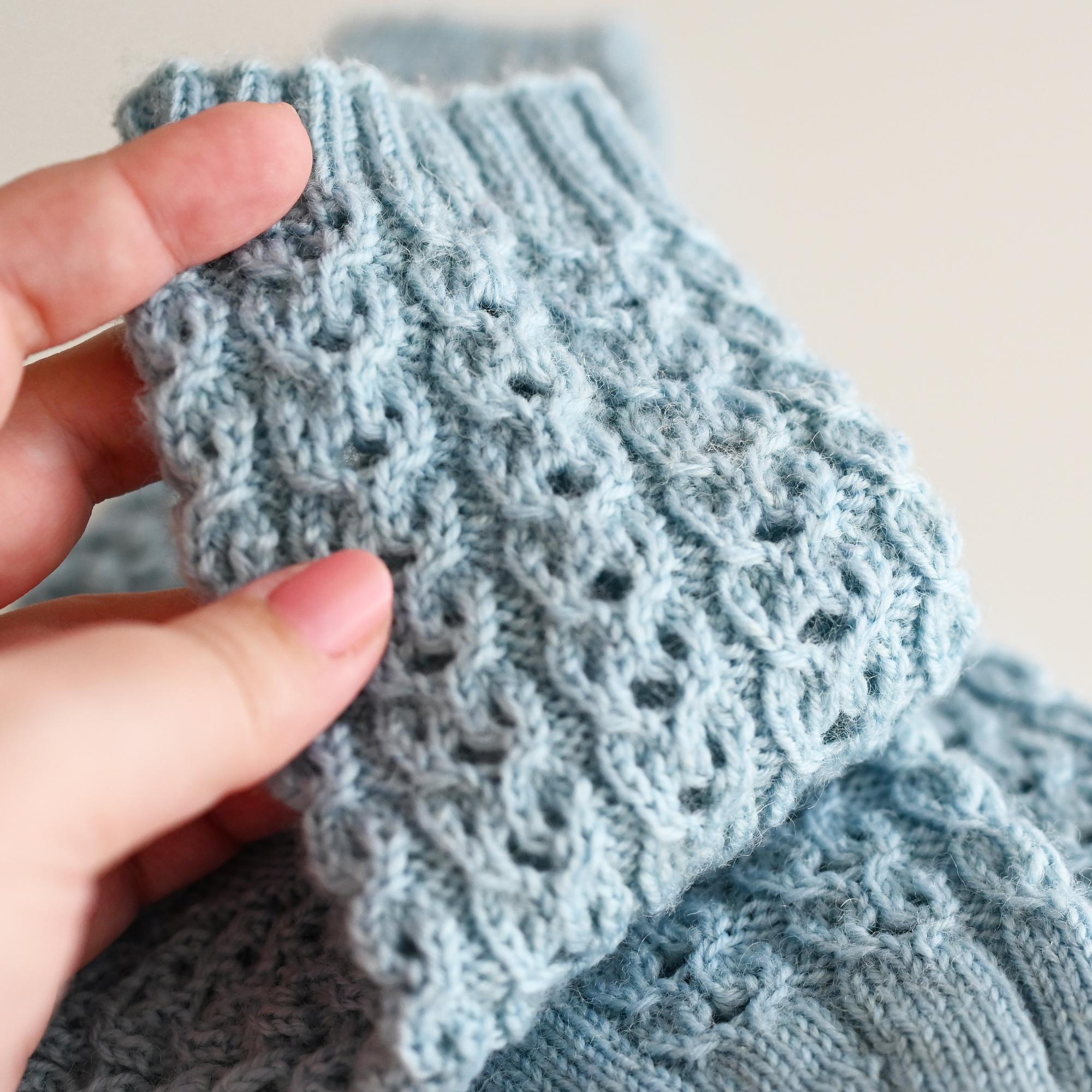 Описание по вязанию носков Брэйдс