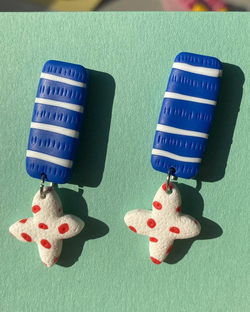 Серьги Морские звезды белые