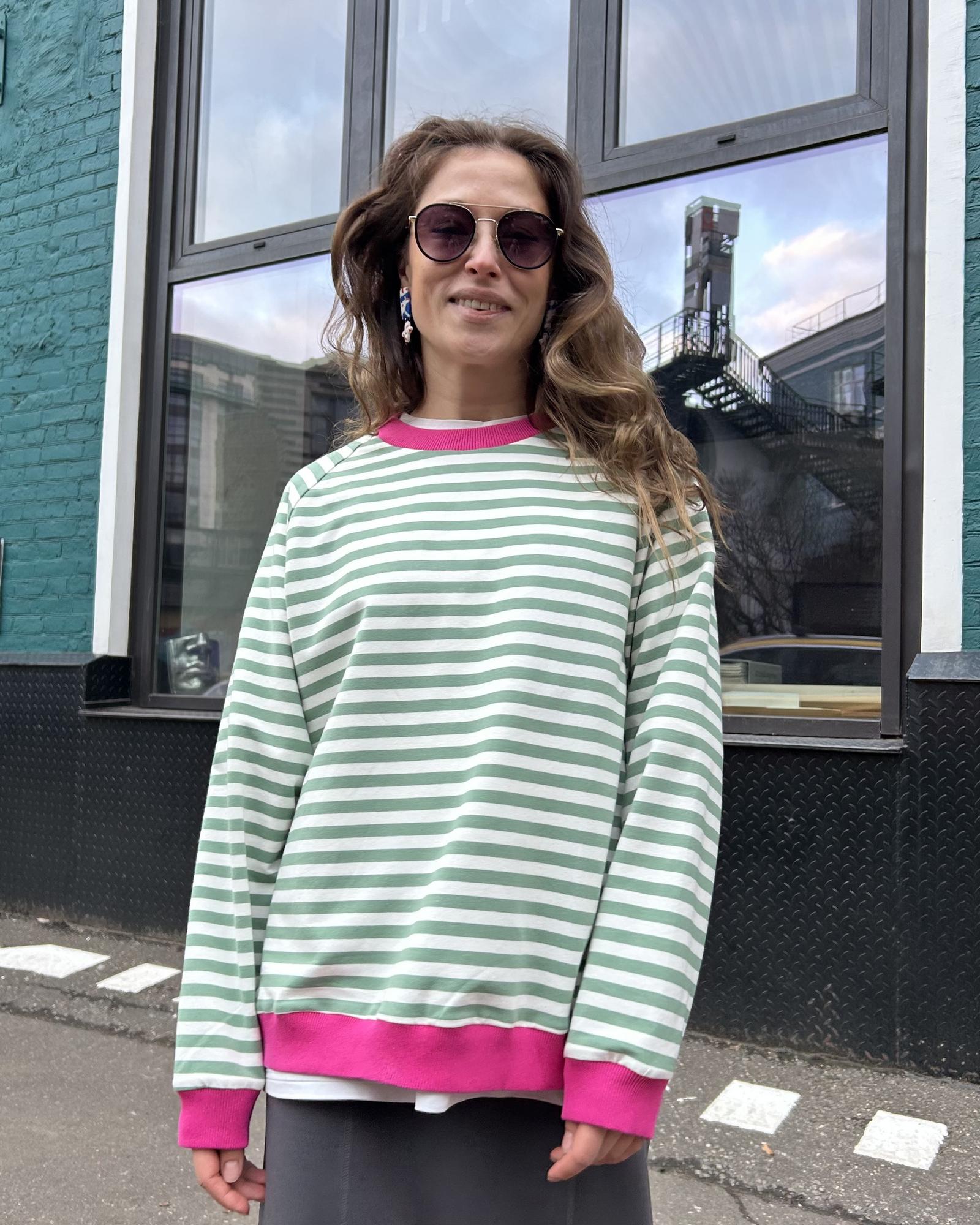 Тельняшка зеленая свободного кроя