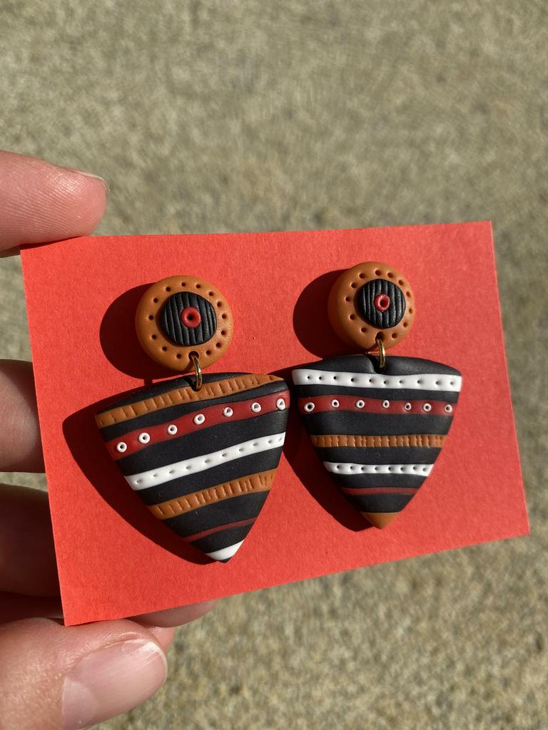 Серьги Апачи треугольные