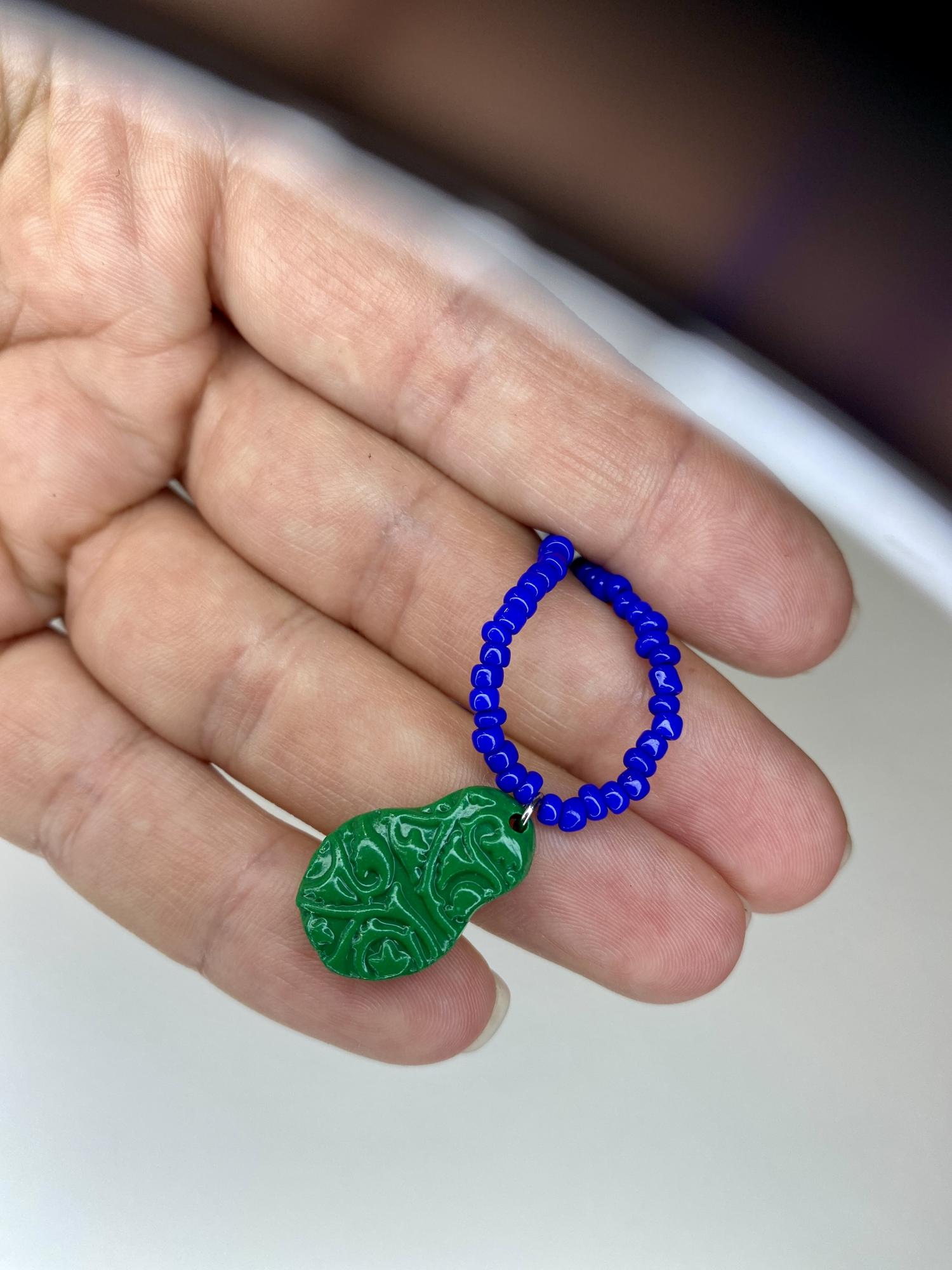 Бусы Матрешка зеленая mini