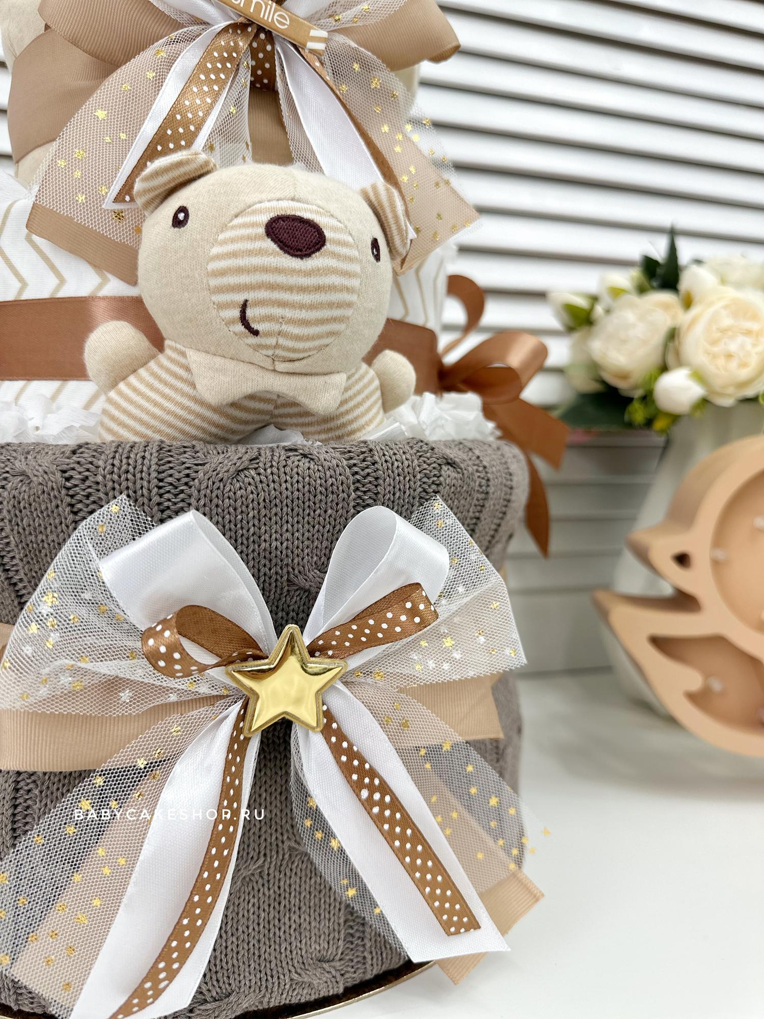 Торт из памперсов подгузников для мальчика «Коричневый»