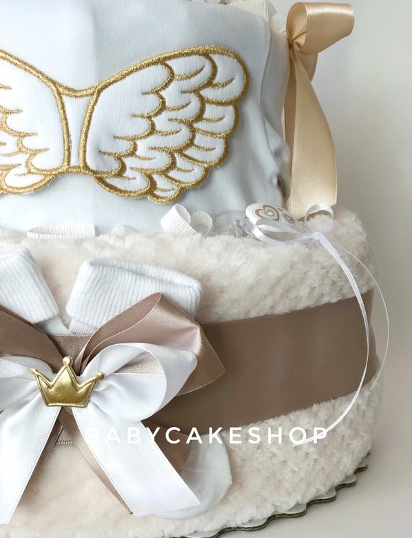 Торт из памперсов подгузников для девочки с пледом "Зайка Ми в платье"