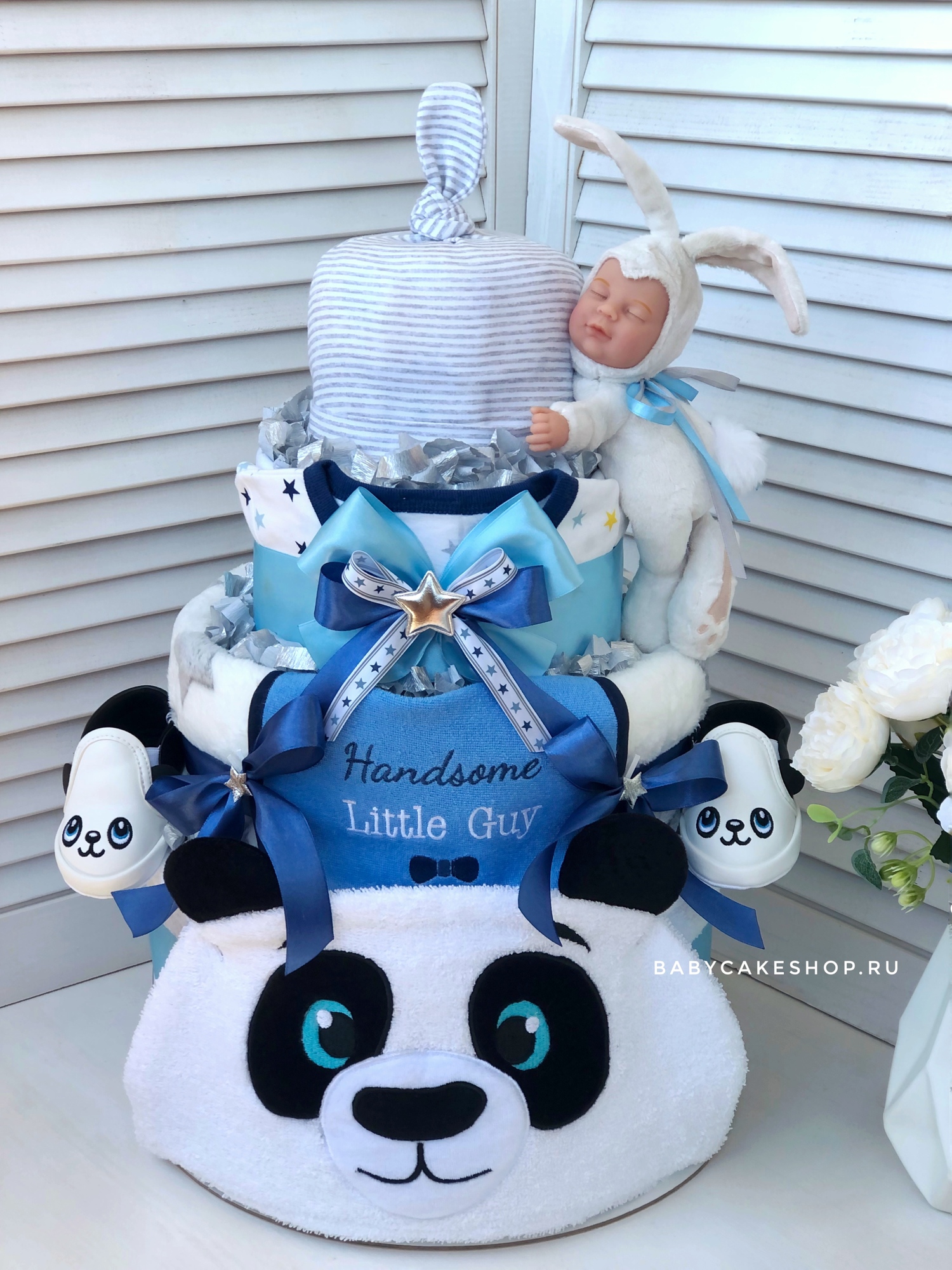Торт из подгузников памперсов для мальчика «Большая панда»