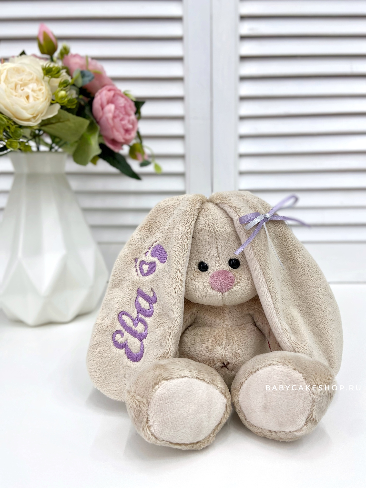 Именная игрушка с вышивкой имени и метрикой  «Маленькая Зайка Ми»