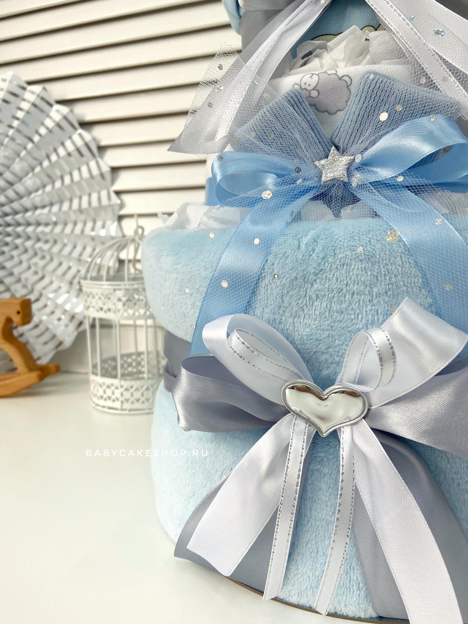 Торт из памперсов подгузников для мальчика «Облака»