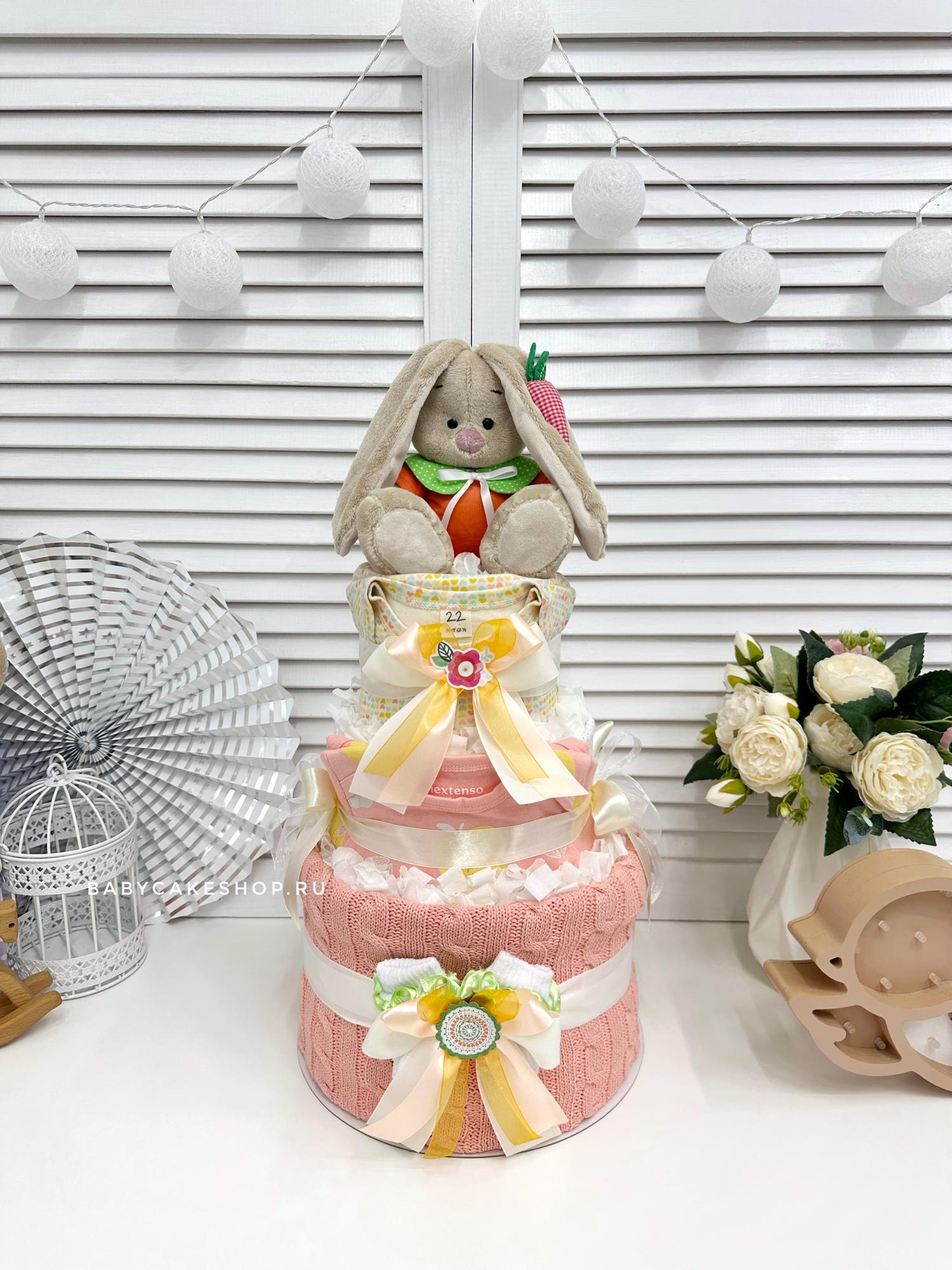 Торт из памперсов подгузников для девочек с пледом «Морковка»