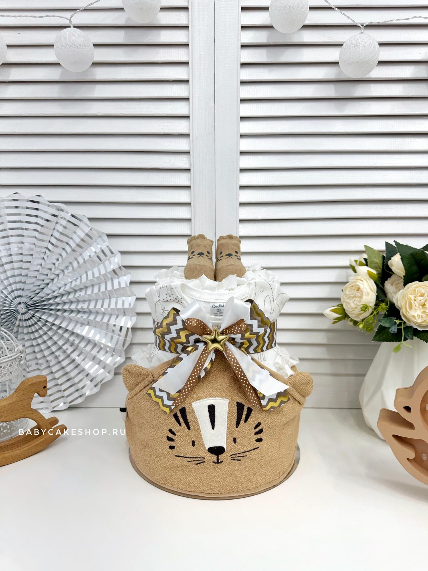 Торт из памперсов подгузников для ребенка с полотенцем «Тигрёнок»