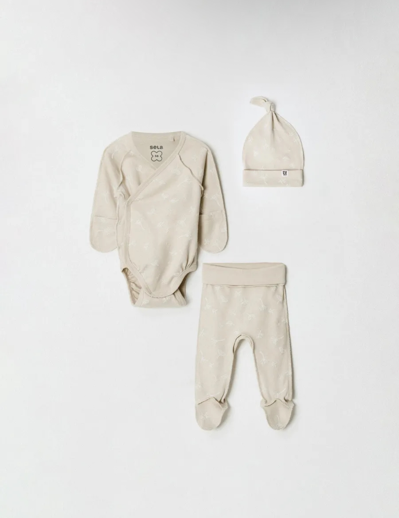 Торт из памперсов подгузников для девочки «Светлый»