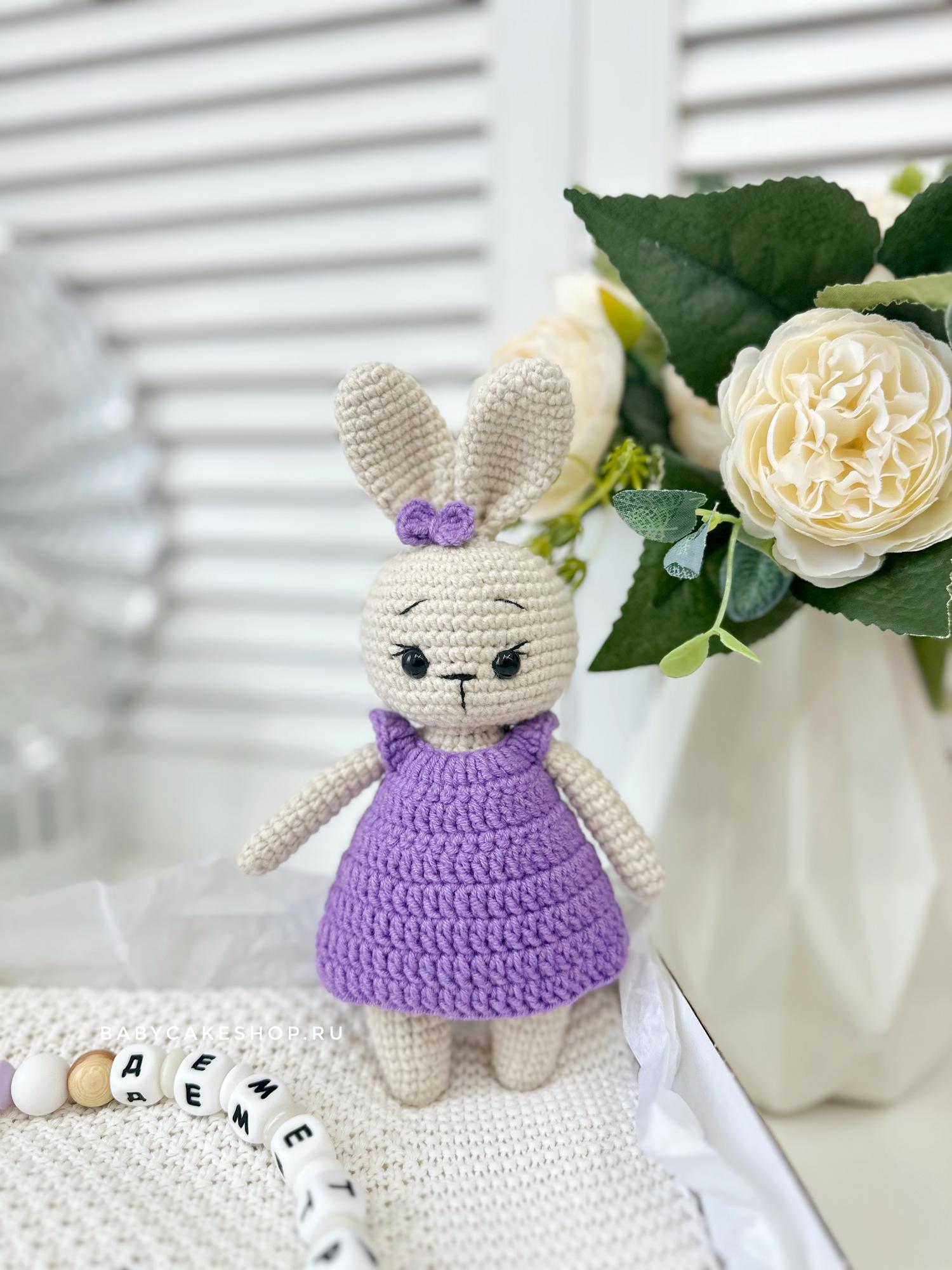 Вязаная мягкая игрушка ручной работы «Зайка малыш»