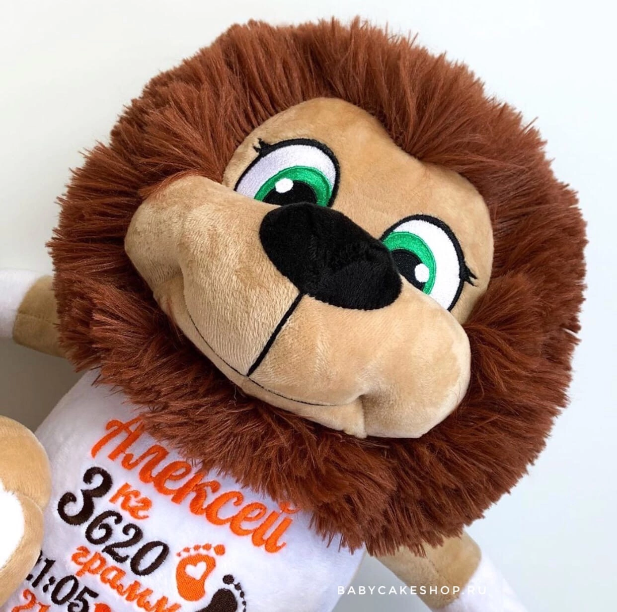 Именная мягкая игрушка с вышивкой имени и метрикой «Коричневый лев»