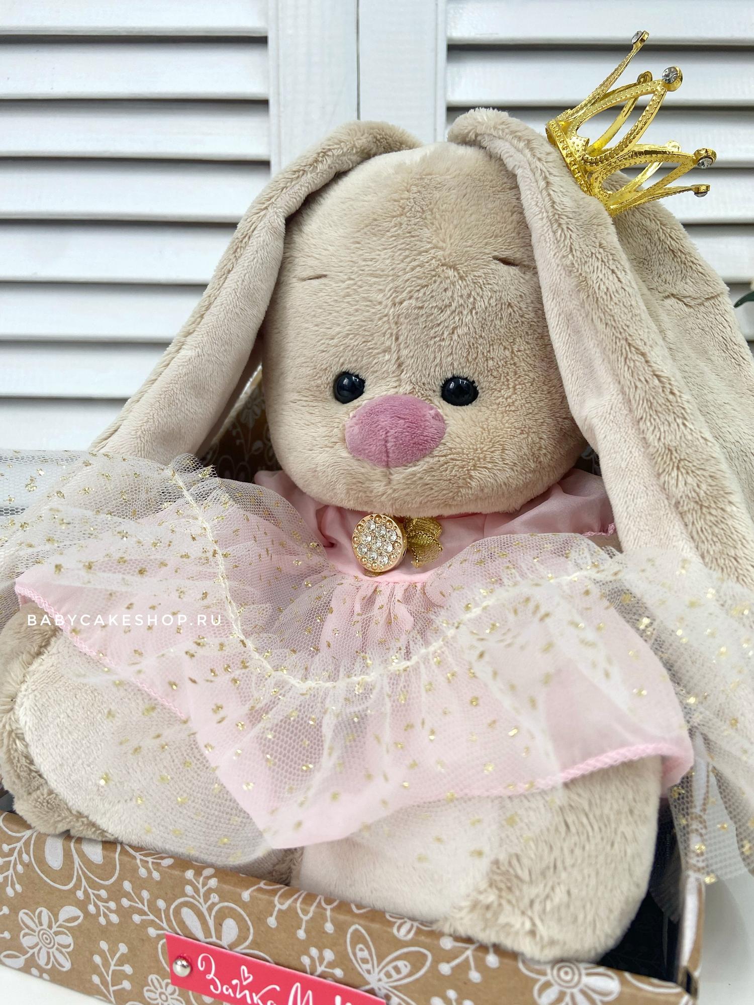 Мягкая именная игрушка с вышивкой имени и метрикой ребенка "Зайка Ми в короне"