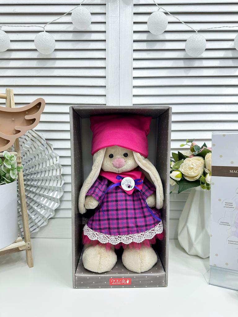 Именная игрушка с вышивкой имени и метрикой «Зайка Ми в платье»