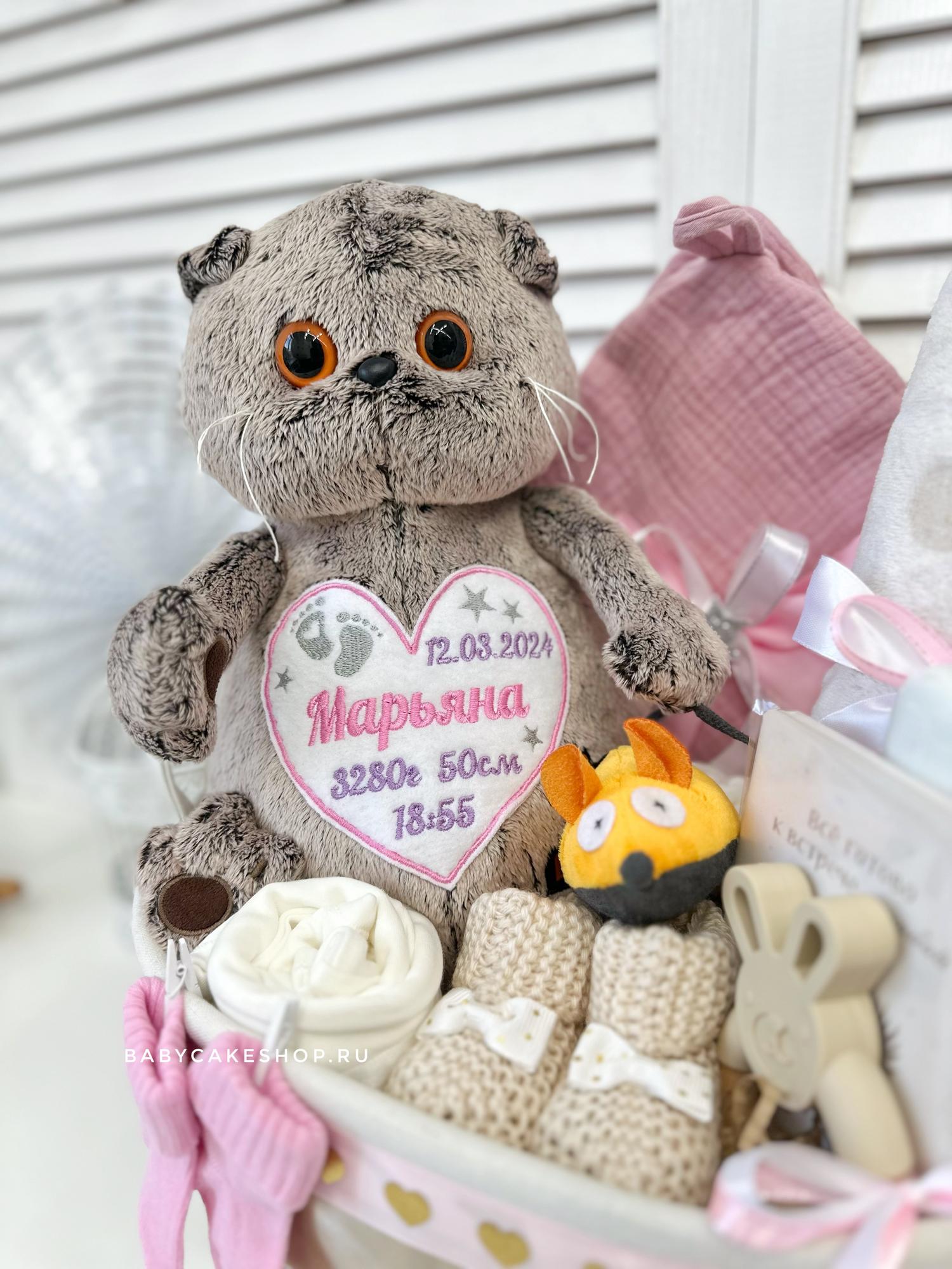 Подарочная корзина набор для девочки «Басик»