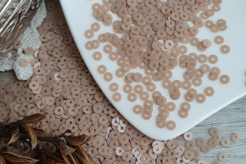 итальянские пайетки nocciola