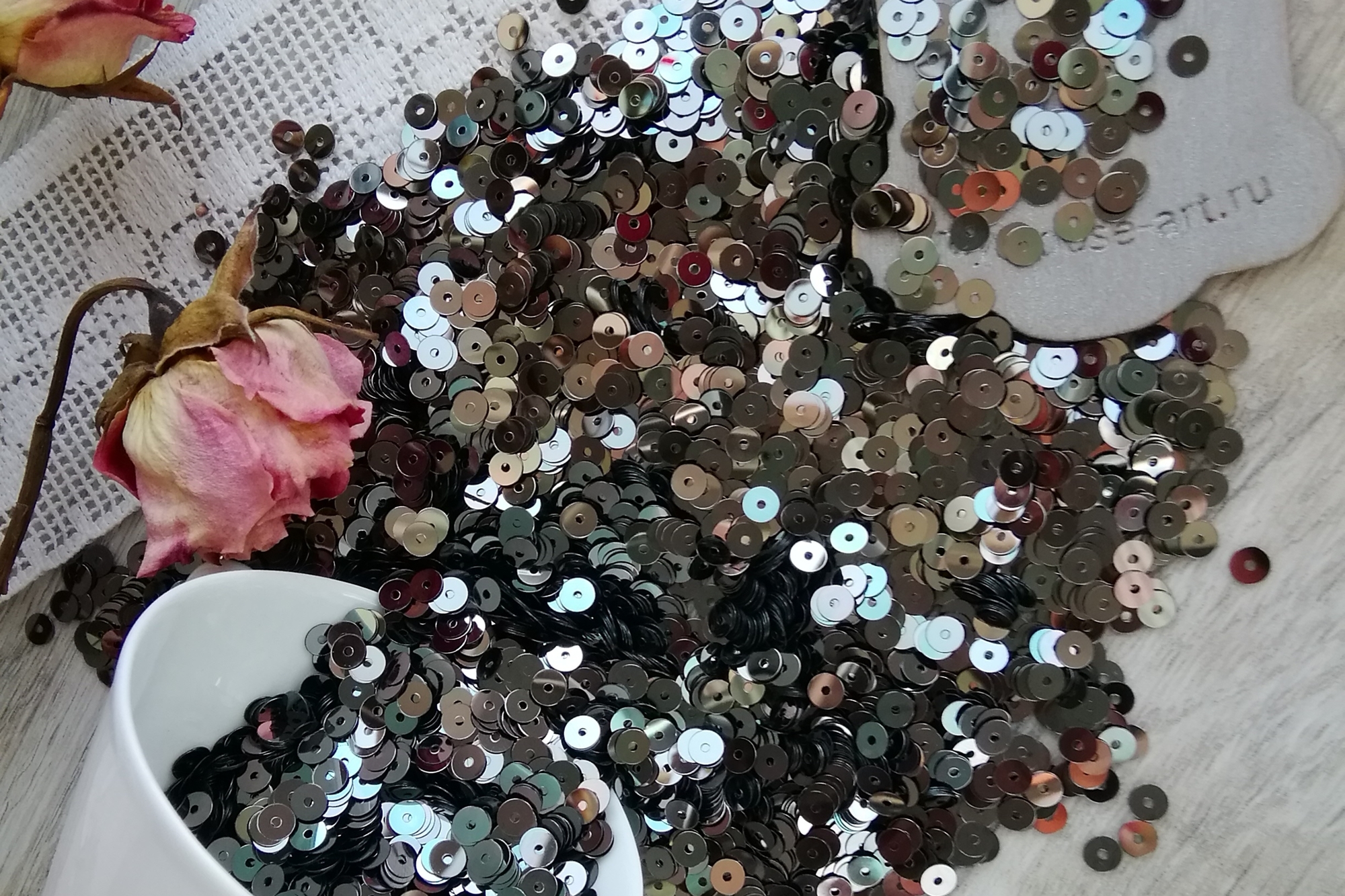 пайетки итальянские пайетки серые 4мм