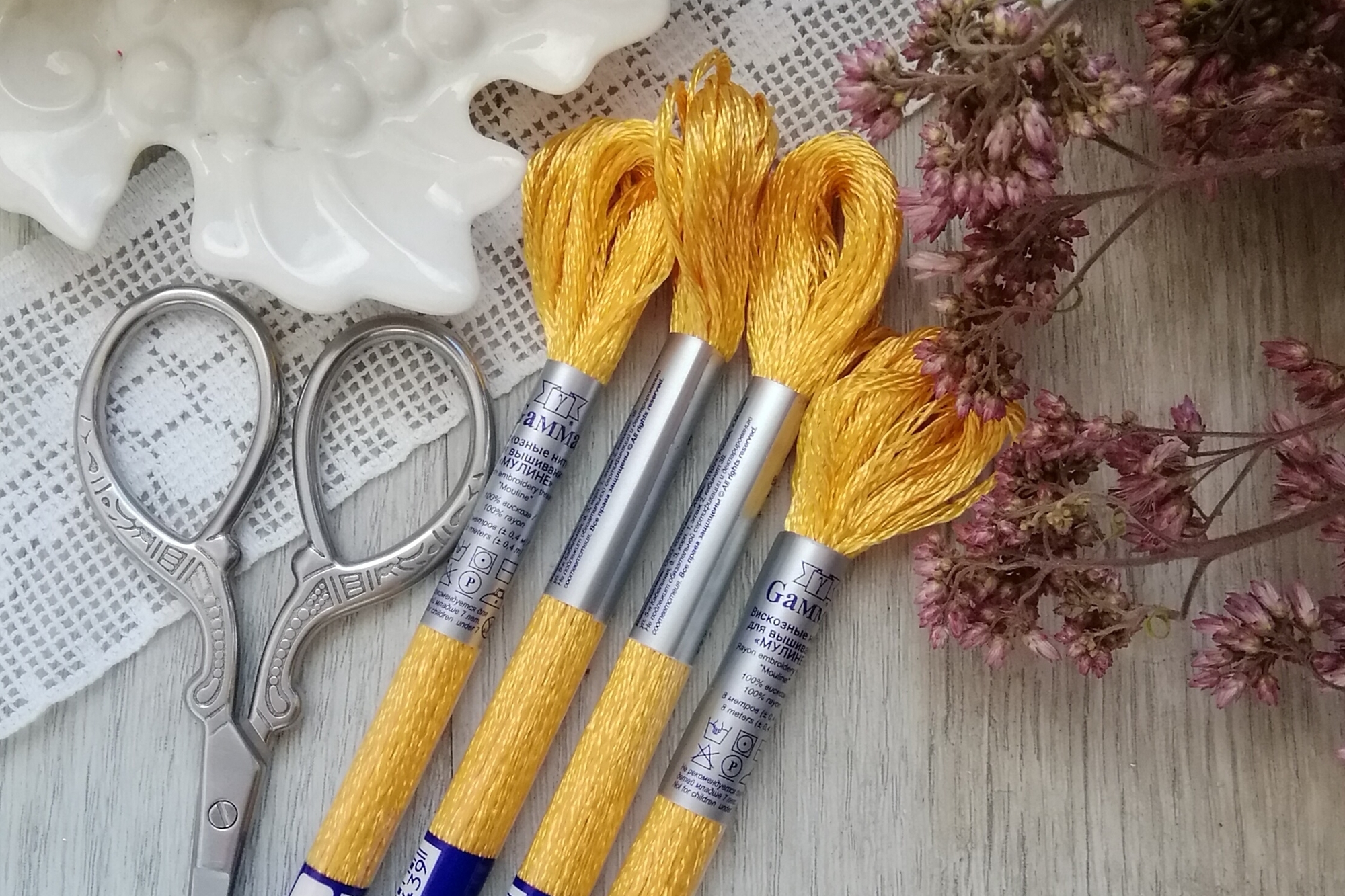 мулине вискозное гамма желтый, золотой 0104