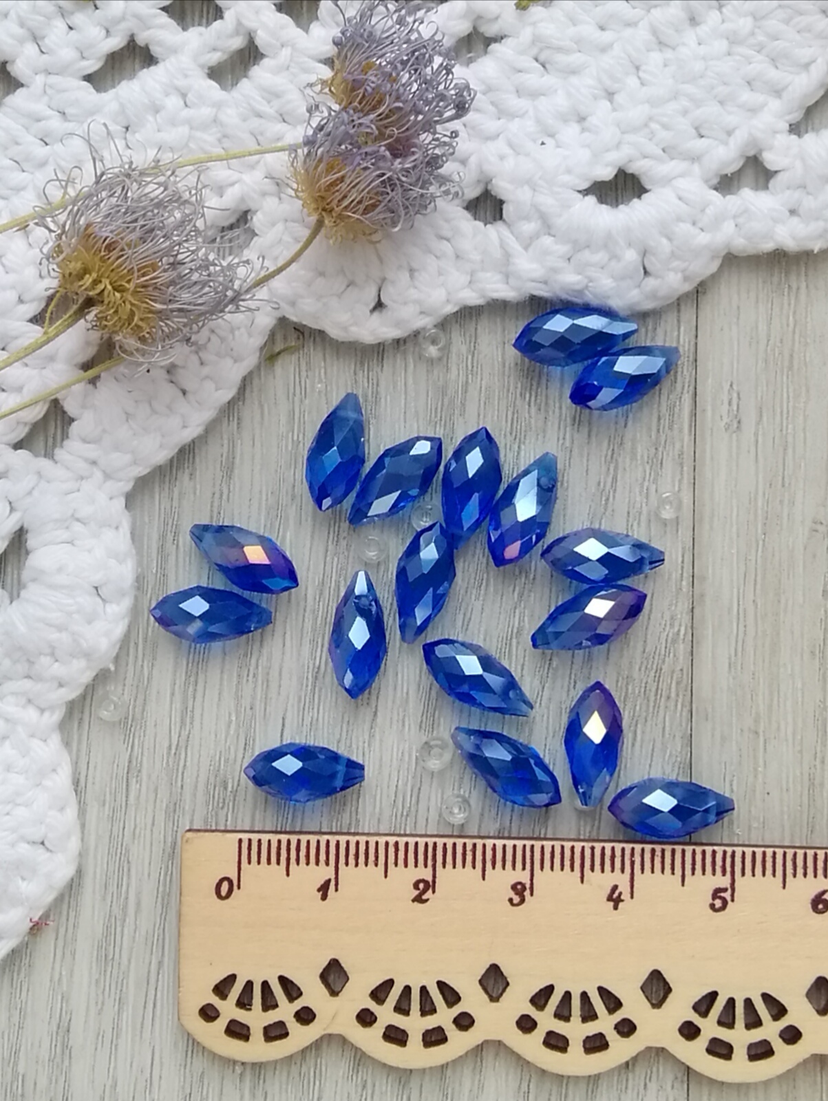 Бусины граненые капли 13*6 мм (rk005)