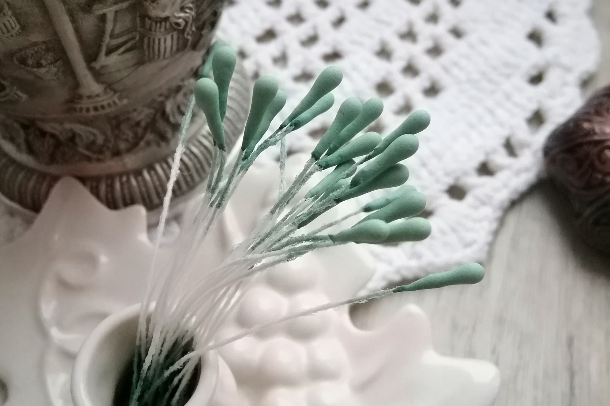 тычинки для цветов бирюзовые