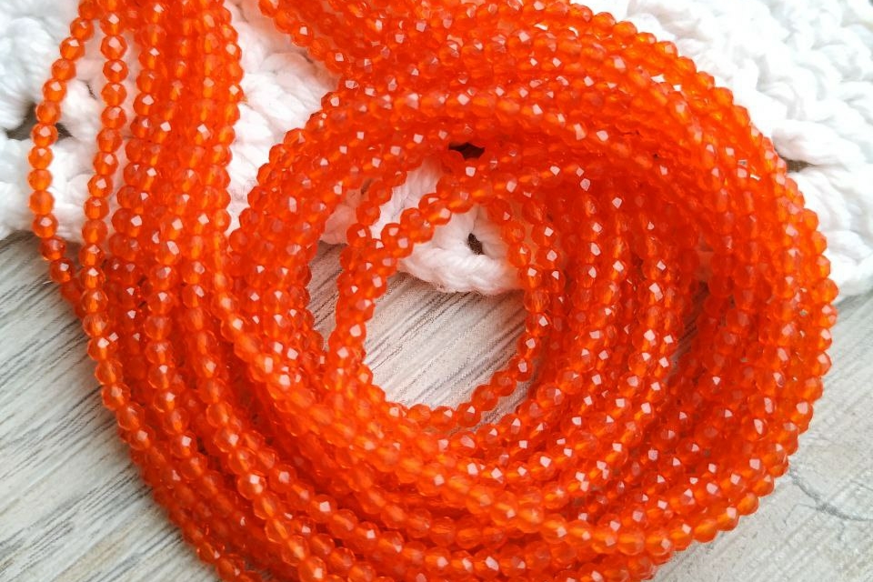 бусины шпинель оранжевые рыжие 2 мм