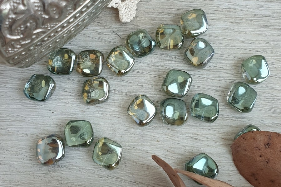 бусины из стекла лэмпворк