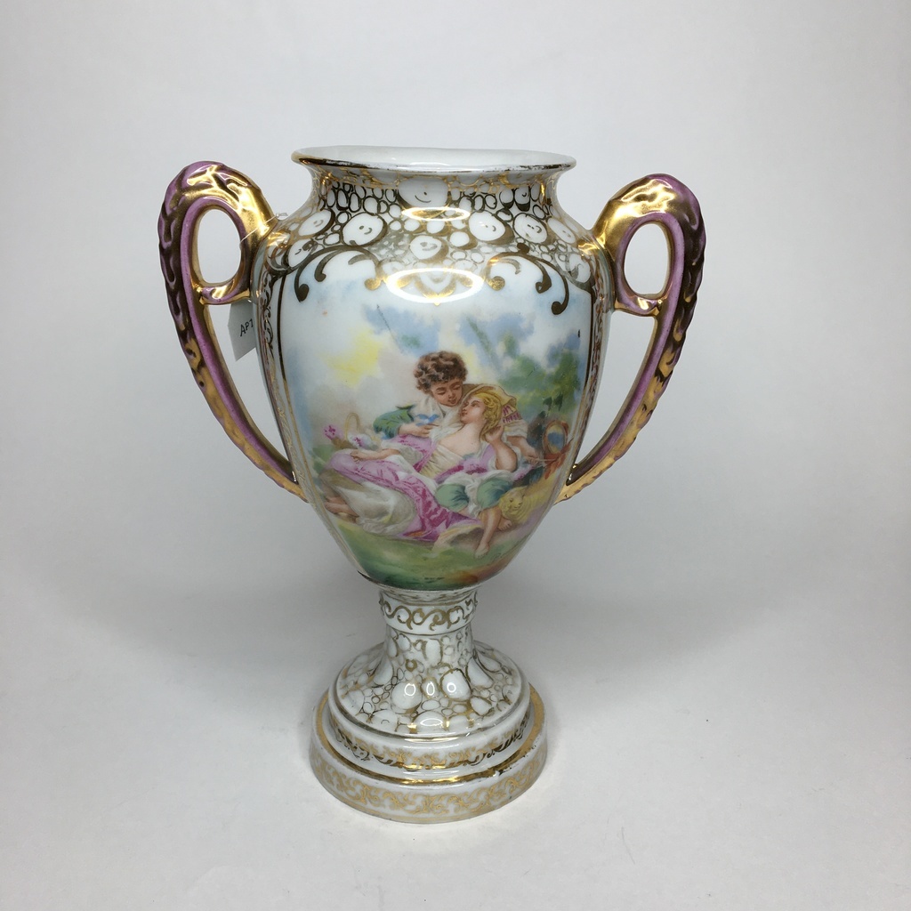 Ваза интерьерная с ручками Европа фарфор