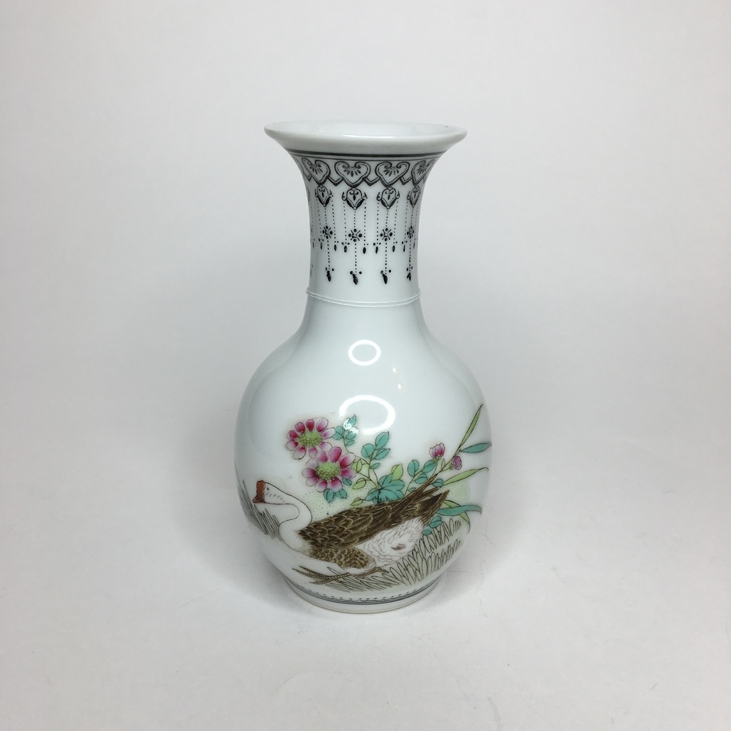 Вазочка Китай  13 см Арт 922