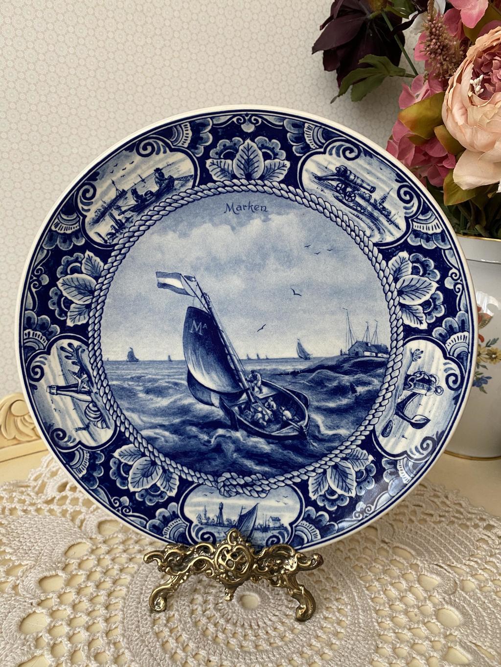 Коллекционная тарелка Delf  Marken