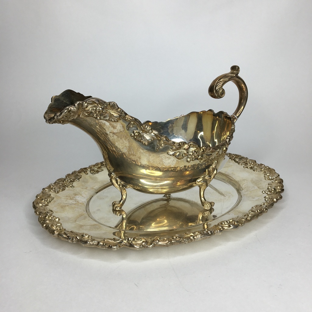 ✨Старинный соусник с подносом Англия  Арт 1077